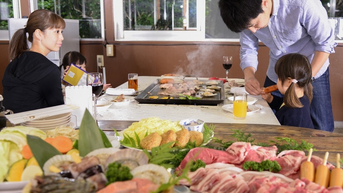 【伊豆高原でBBQ☆】手ぶらで楽々♪他では味わえない温泉でのBBQ！「食材付き バーベキュープラン」